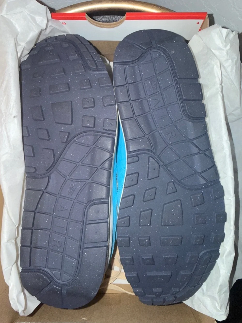 Size 8 - Nike Air Max 1 Premium Baltic Blue Corduroy